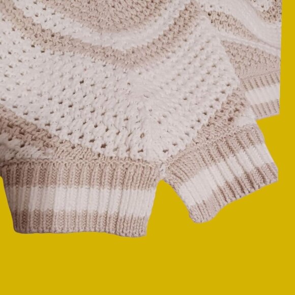 Dunnes Sleeveless & Vest Crochet Sweater Tank Top beige/White Small - Picture 3 of 10